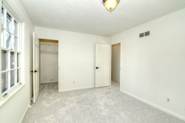 2309 Sudbury Lane, Geneva, IL 60134