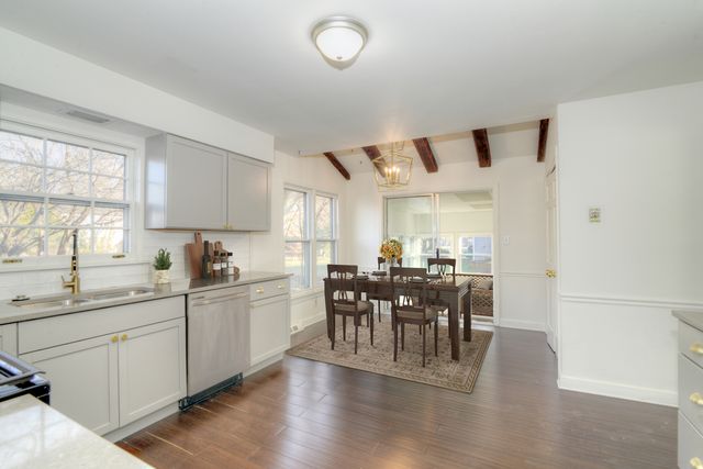 2309 Sudbury Lane, Geneva, IL 60134