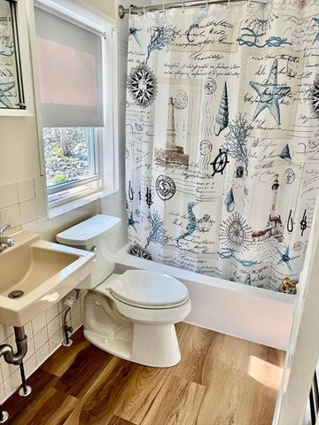 23 Berkley Road A, Hull, MA 02045