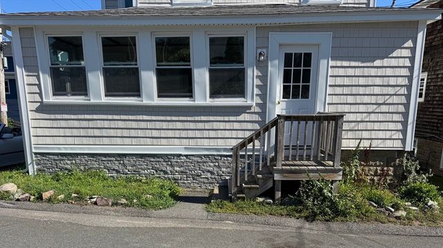 23 Berkley Road A, Hull, MA 02045