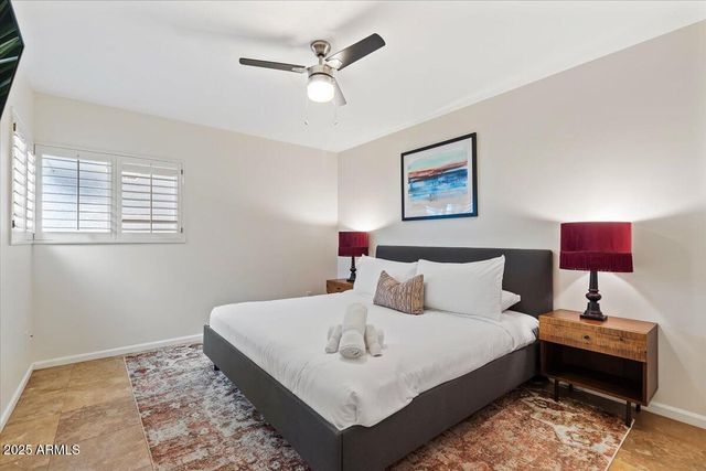 6252 E BEVERLY Lane, Scottsdale, AZ 85254