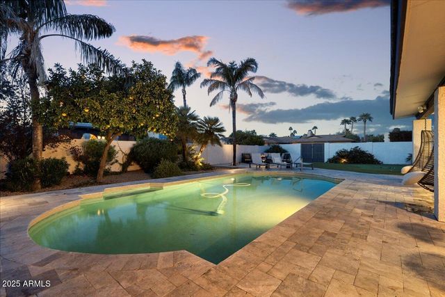 6252 E BEVERLY Lane, Scottsdale, AZ 85254