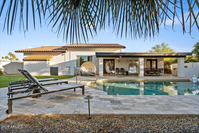 6252 E BEVERLY Lane, Scottsdale, AZ 85254