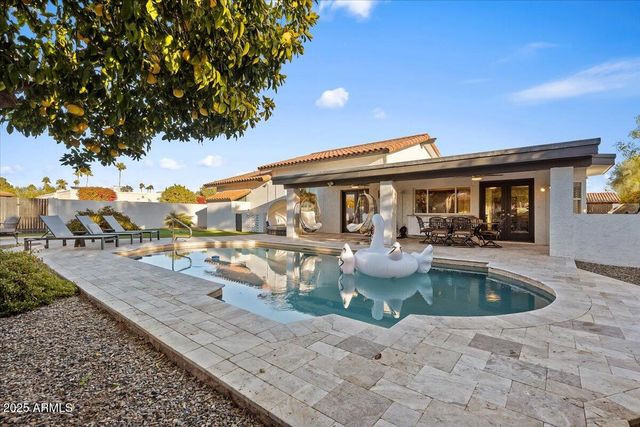 6252 E BEVERLY Lane, Scottsdale, AZ 85254