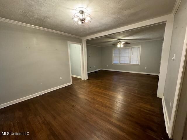 205 Holly Drive, Natchez, MS 39120