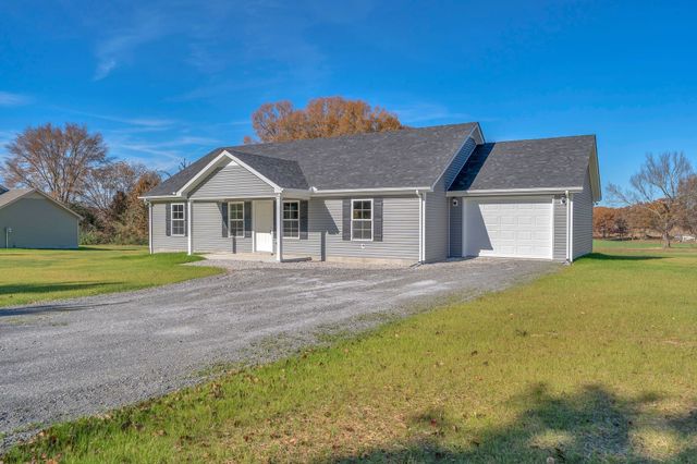 1543 Paynes Church Rd, Winchester, TN 37398