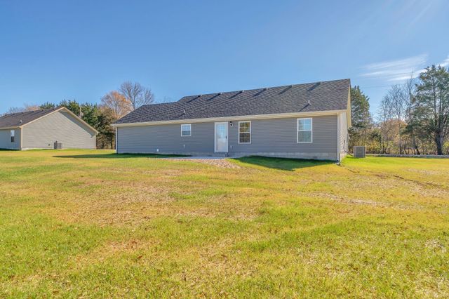 1543 Paynes Church Rd, Winchester, TN 37398