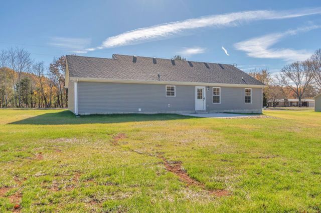 1543 Paynes Church Rd, Winchester, TN 37398