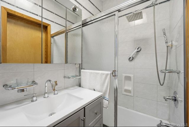 2015 Menahan Street, Ridgewood, NY 11385