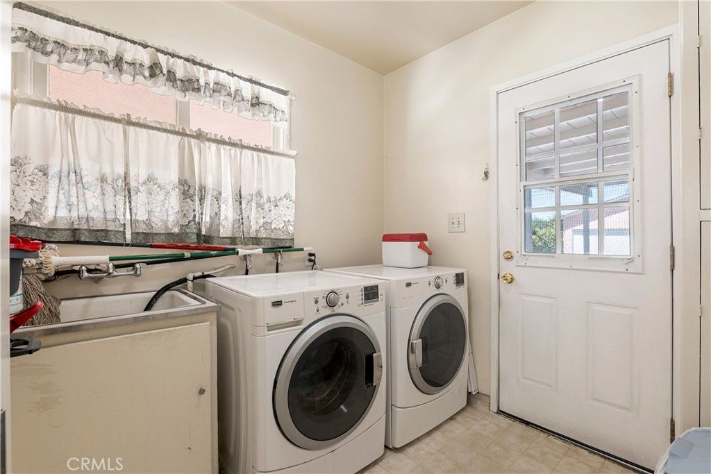 Image 13 of property listing at 753 S Aldenville Avenue S, Covina, CA 91723