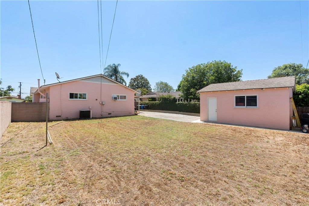 Image 30 of property listing at 753 S Aldenville Avenue S, Covina, CA 91723