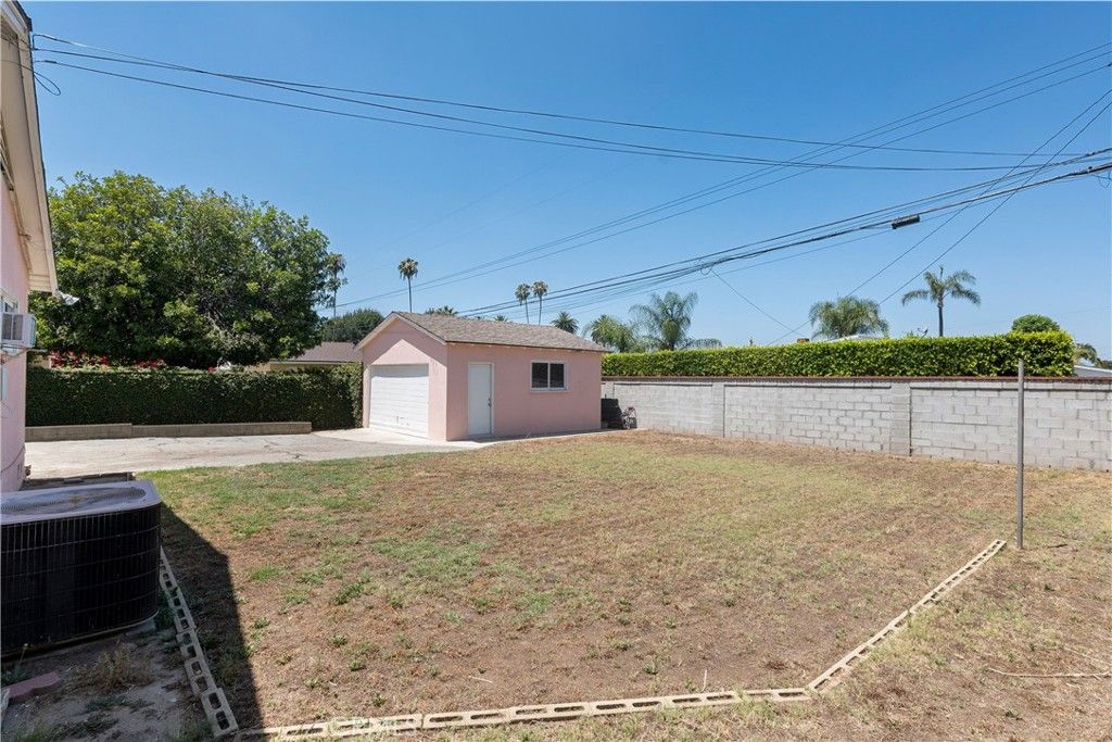 Image 31 of property listing at 753 S Aldenville Avenue S, Covina, CA 91723
