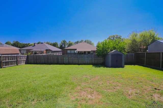 2030 Cumberland Dr., Longview, TX 75601
