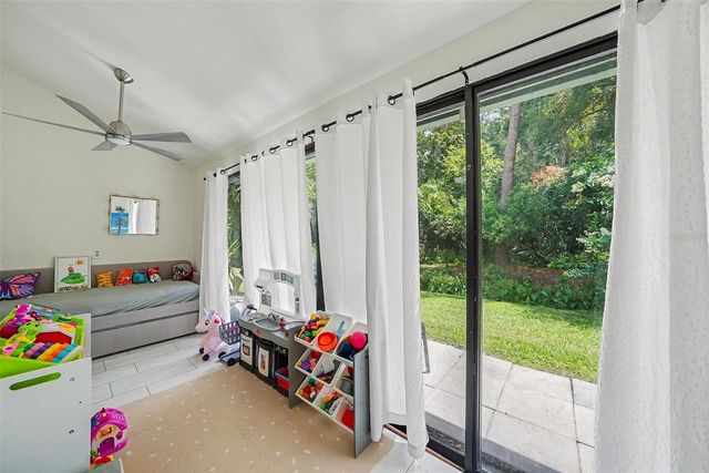 4107 BRENTWOOD PARK CIRCLE, Tampa, FL 33624