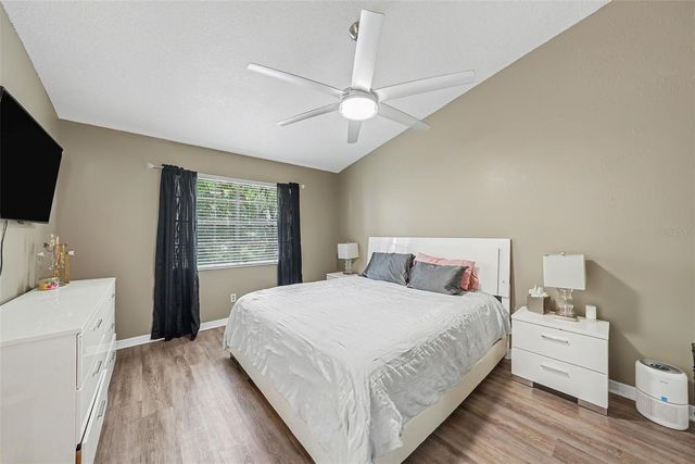 4107 BRENTWOOD PARK CIRCLE, Tampa, FL 33624