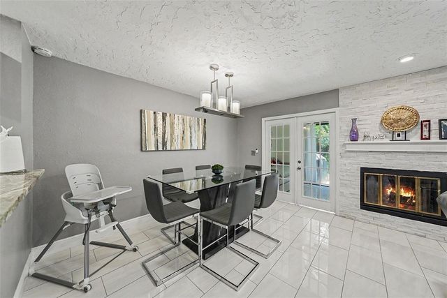 4107 BRENTWOOD PARK CIRCLE, Tampa, FL 33624