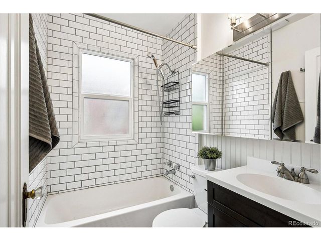 2832 N Stuart St, Denver, CO 80212