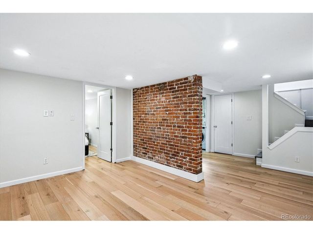 2832 N Stuart St, Denver, CO 80212