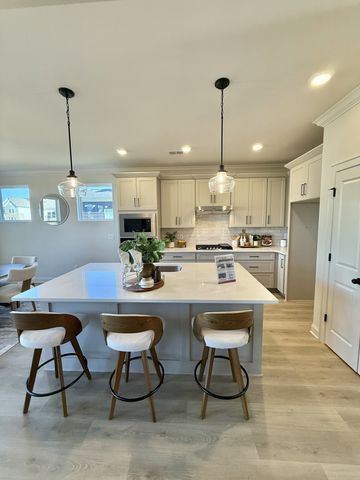 7628 Danswerk Dr, Murfreesboro, TN 37129