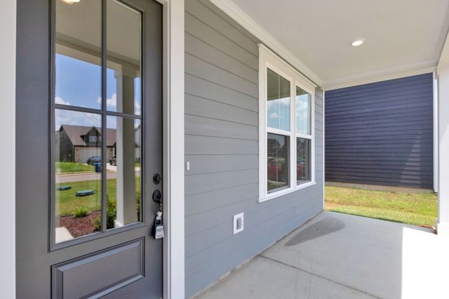 7628 Danswerk Dr, Murfreesboro, TN 37129