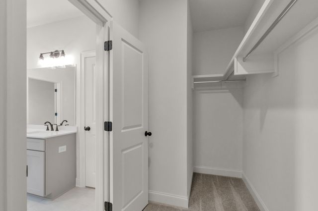 7628 Danswerk Dr, Murfreesboro, TN 37129