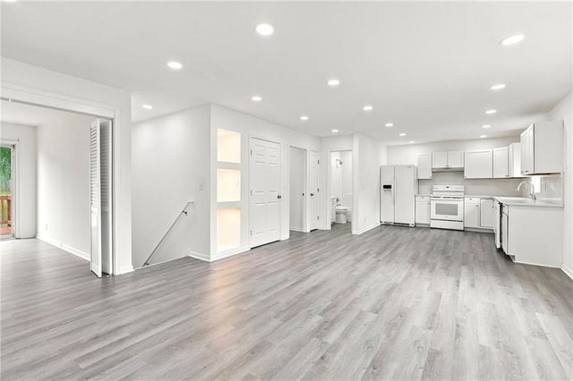 7331 N Crystal Avenue, Kansas City, MO 64119