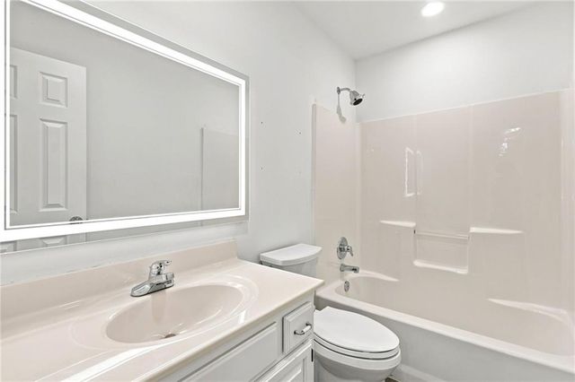 7331 N Crystal Avenue, Kansas City, MO 64119