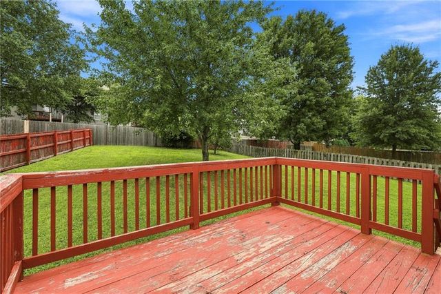 7331 N Crystal Avenue, Kansas City, MO 64119