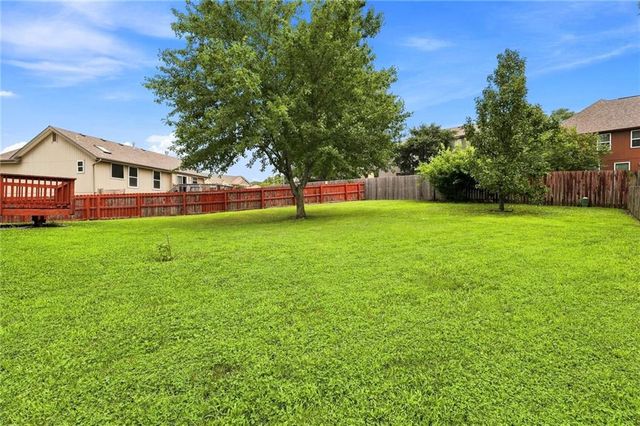 7331 N Crystal Avenue, Kansas City, MO 64119