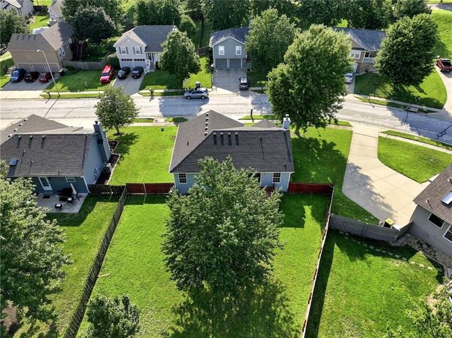 7331 N Crystal Avenue, Kansas City, MO 64119