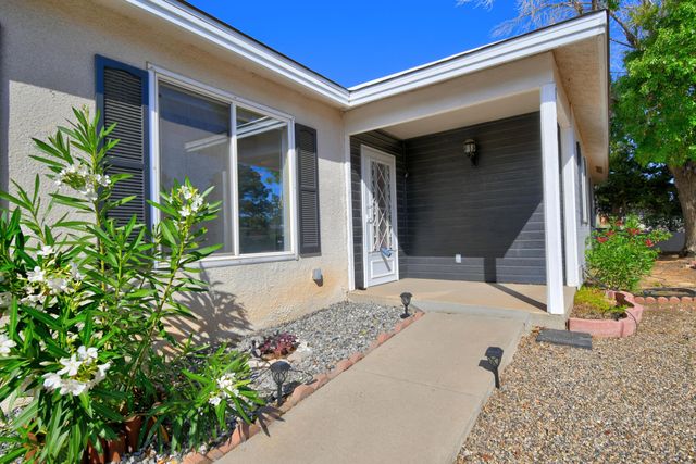 4110 El Alto Court SE, Rio Rancho, NM 87124