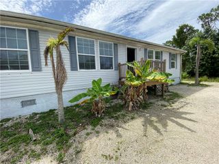 5527 Judith RD B, Bokeelia, FL 33922