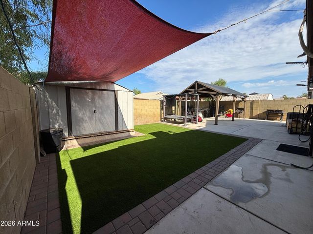 2015 N 89TH Drive, Phoenix, AZ 85037
