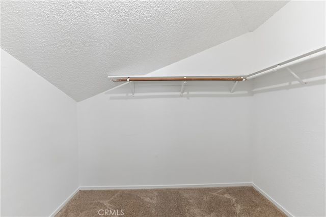 2521 N Selland Avenue, Fresno, CA 93722