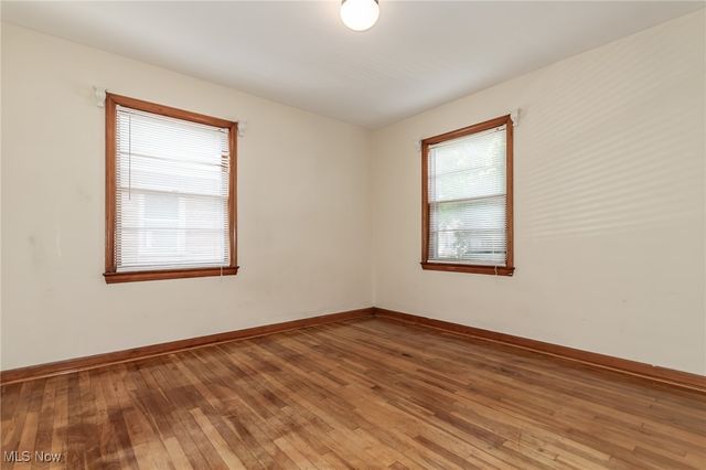 306 E 323rd Street, Willowick, OH 44095