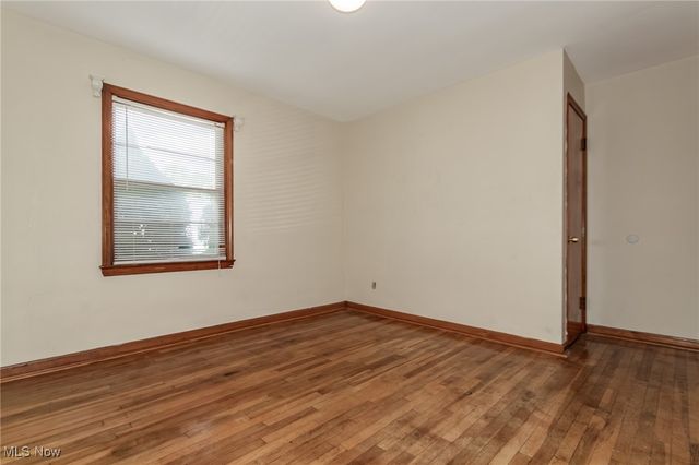 306 E 323rd Street, Willowick, OH 44095