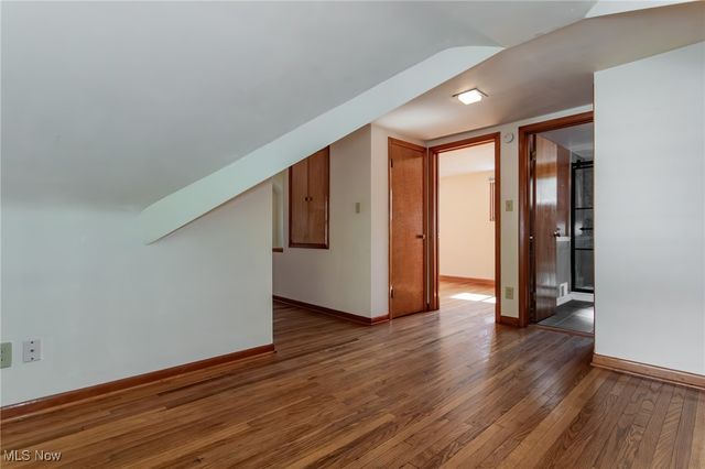 306 E 323rd Street, Willowick, OH 44095