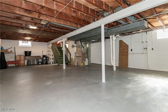 306 E 323rd Street, Willowick, OH 44095