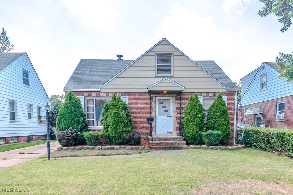 306 E 323rd Street, Willowick, OH 44095