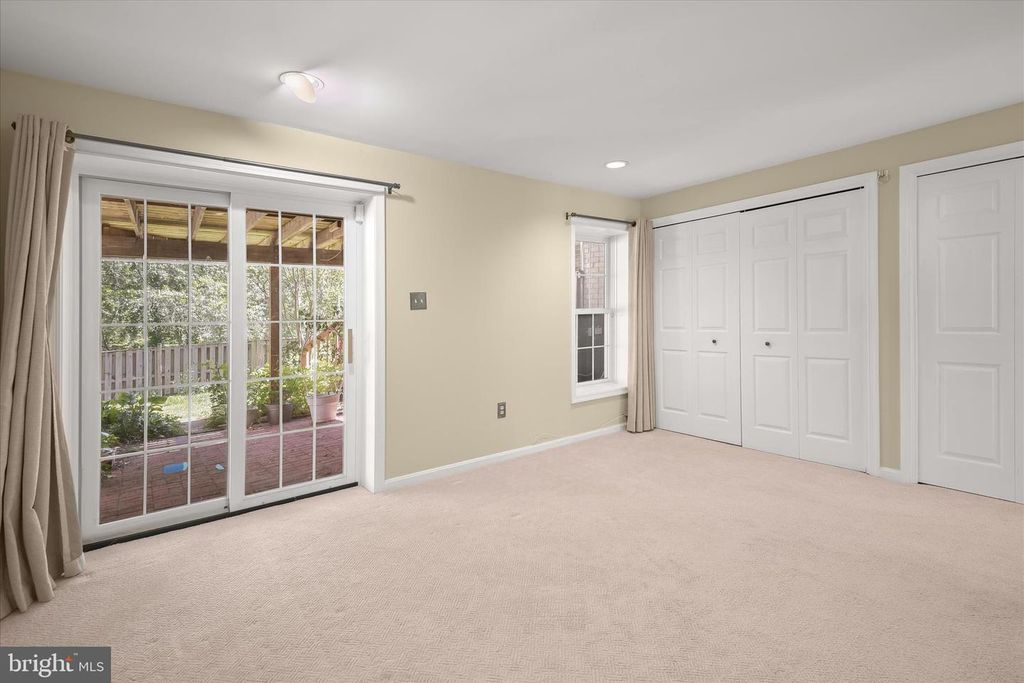 Image 11 of property listing at 4716 RAMS HORN ROW, Ellicott City, MD 21042