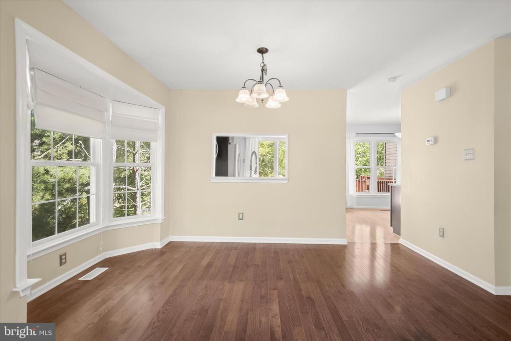 Image 20 of property listing at 4716 RAMS HORN ROW, Ellicott City, MD 21042