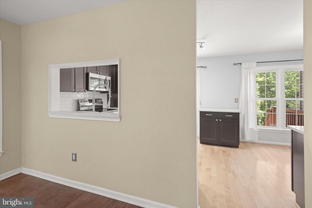 Image 21 of property listing at 4716 RAMS HORN ROW, Ellicott City, MD 21042