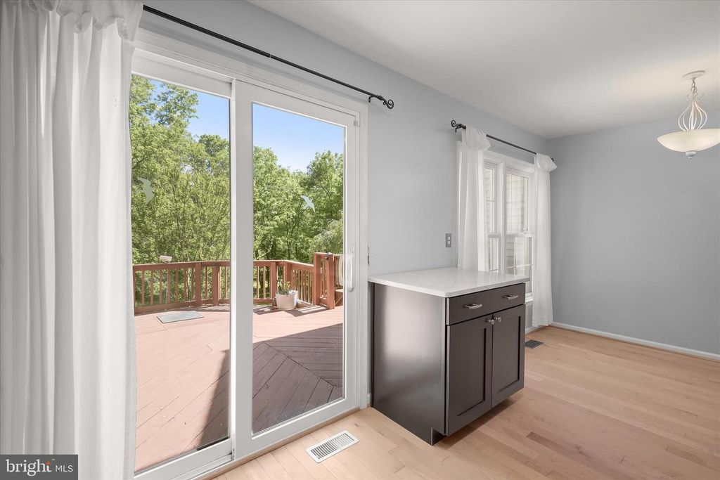 Image 24 of property listing at 4716 RAMS HORN ROW, Ellicott City, MD 21042