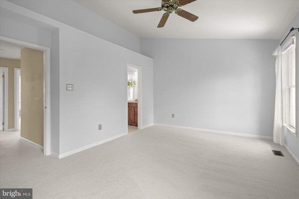 Image 29 of property listing at 4716 RAMS HORN ROW, Ellicott City, MD 21042