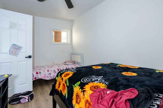 220 E 7th Street, Bakersfield, CA 93307