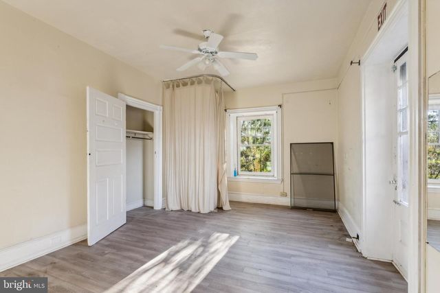 329 E WISTER ST, Philadelphia, PA 19144