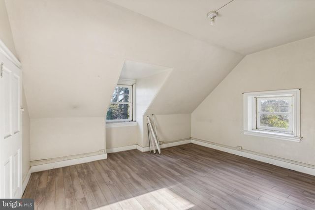 329 E WISTER ST, Philadelphia, PA 19144