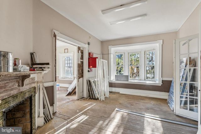 329 E WISTER ST, Philadelphia, PA 19144
