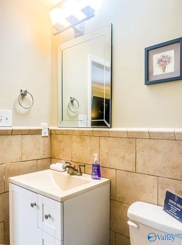 606 Schiffman Street, Huntsville, AL 35801