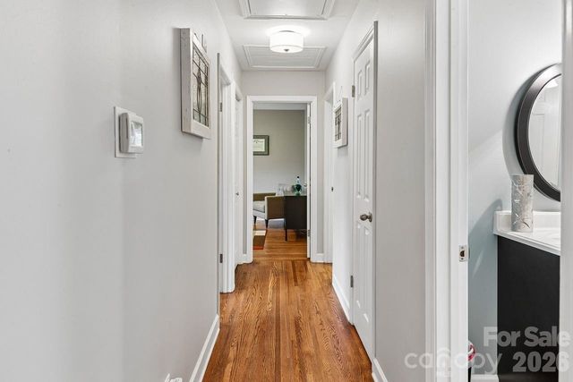 122 Chanticleer Court, Charlotte, NC 28214